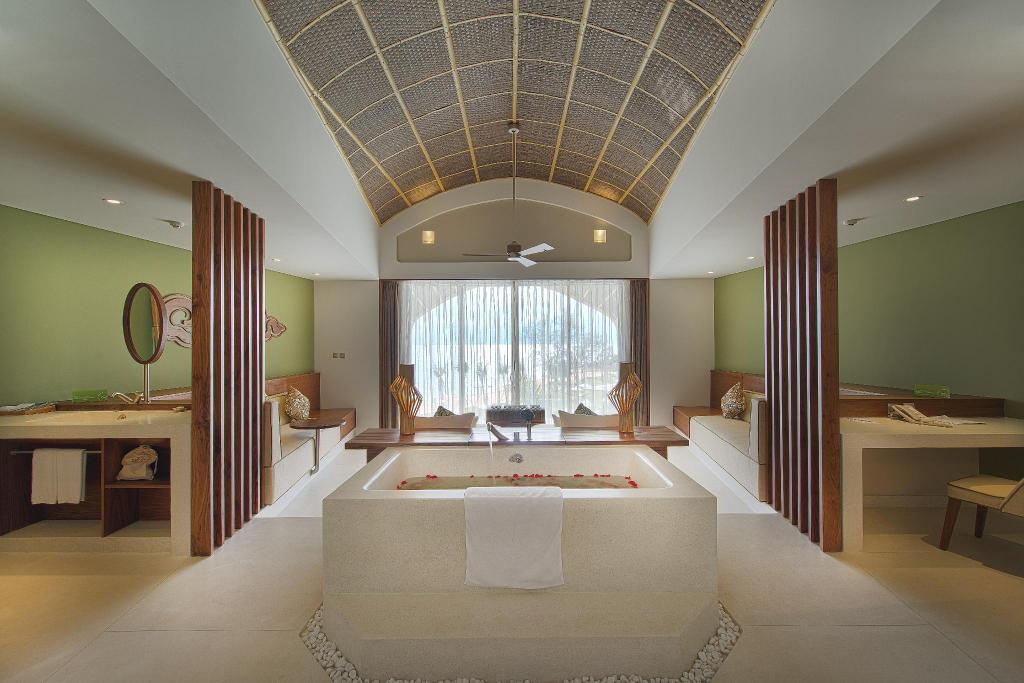 The Shells Rerot And Spa Phú Quốc 5 the shells resort spa phu quoc 7