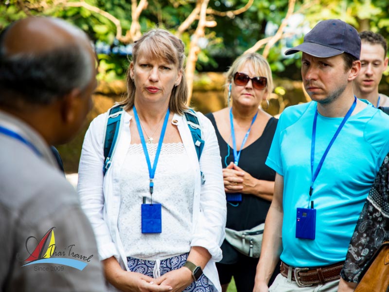 Hoi An Express is a travel company that specializes in providing high-quality tourism services in Hoi An Hoi An Express is a travel company that specializes in providing high-quality tourism services in Hoi An