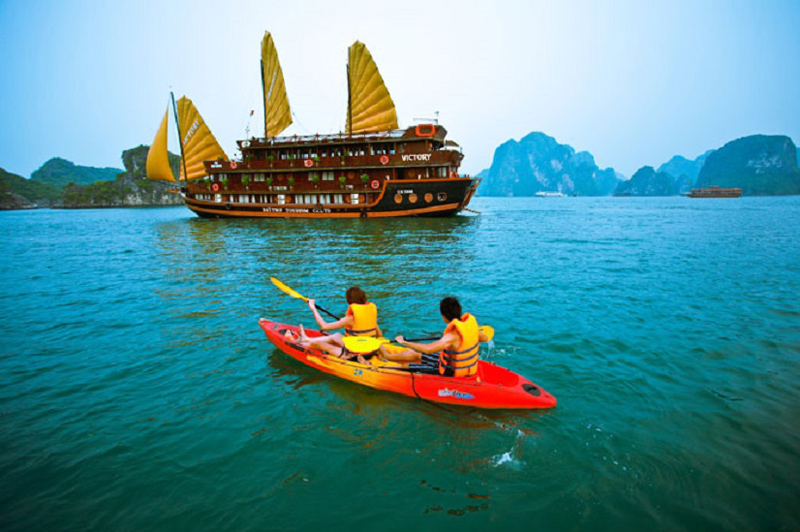 Top 8 Halong Cruise Tours to Book Now 64 dungoanhalong