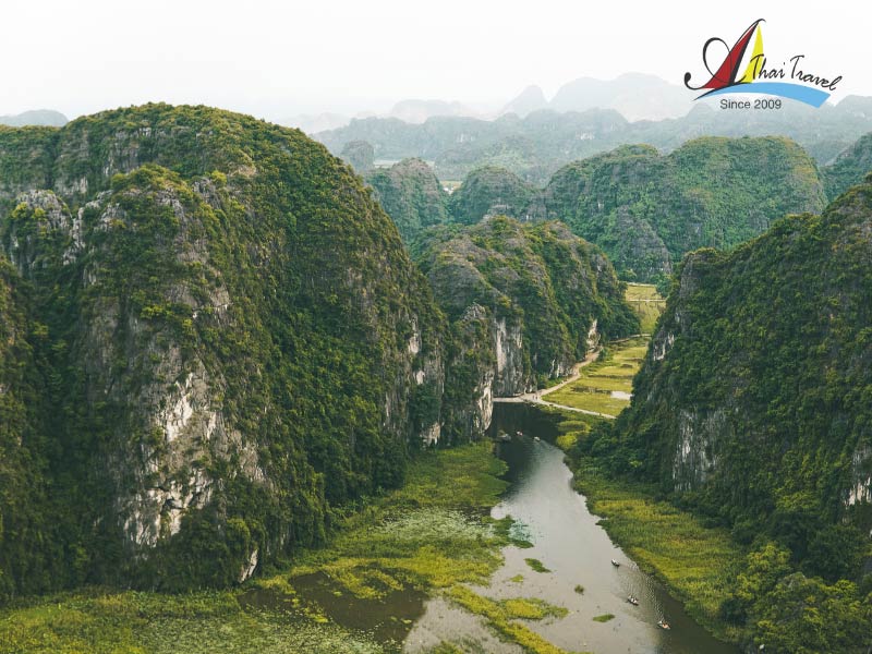 When you arrive at Tam Coc, you will take a boat trip on the Ngo Dong River When you arrive at Tam Coc, you will take a boat trip on the Ngo Dong River