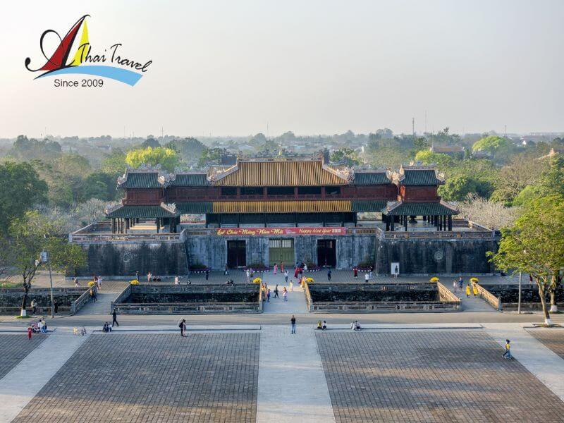 Visit the beauty of Hue Ancient Capital 16 Visit Hue ancient capital in central Viet Nam - the beauty of a thousand years of history