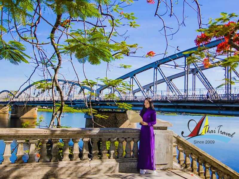 Visit the beauty of Hue Ancient Capital 30 Visit Hue ancient capital in central Viet Nam - the beauty of a thousand years of history