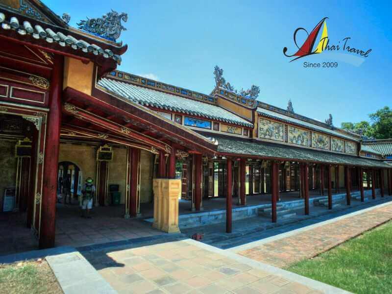 Visit the beauty of Hue Ancient Capital 21 Visit Hue ancient capital in central Viet Nam - the beauty of a thousand years of history