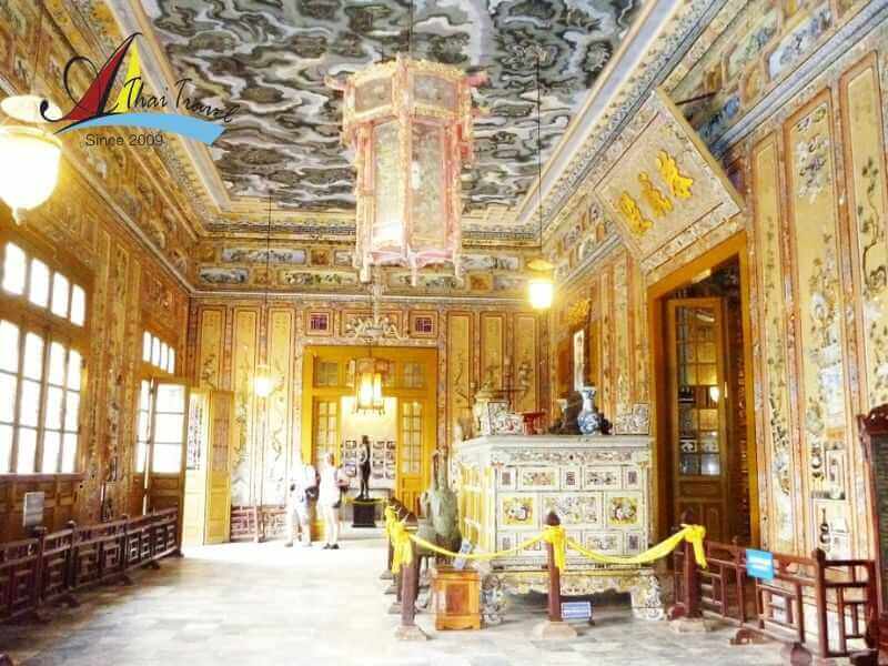 Visit the beauty of Hue Ancient Capital 22 Visit Hue ancient capital in central Viet Nam - the beauty of a thousand years of history