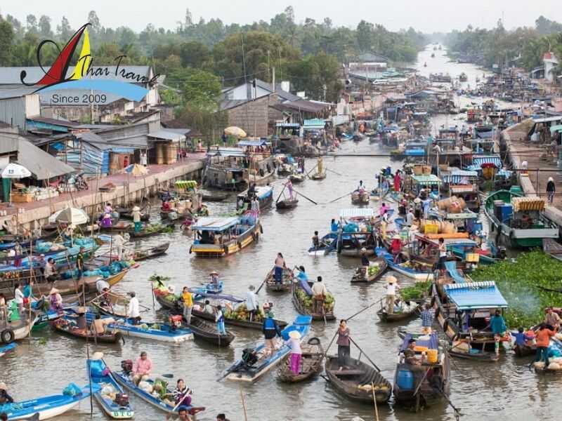 Explore traditional markets in Vietnam 24 Traditional markets tour in Vietnam - A Cultural Expedition
