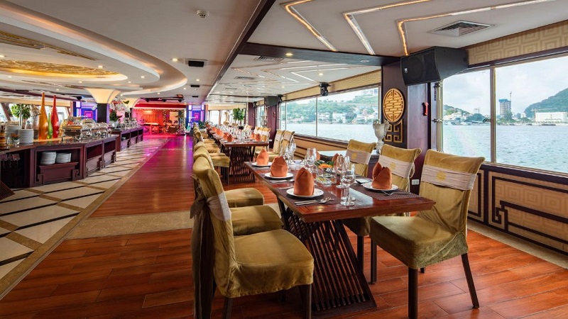 Enjoy Indian cuisine on Halong cruise 18 enjoyindiancuisineonhalongcruise3