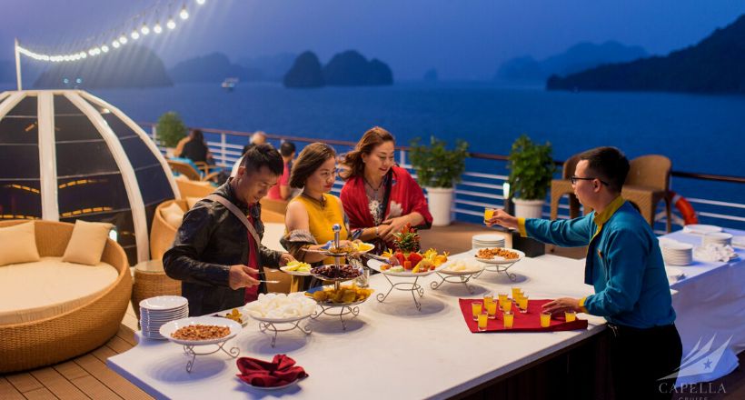 Enjoy Indian cuisine on Halong cruise 22 enjoyindiancuisineonhalongcruise9