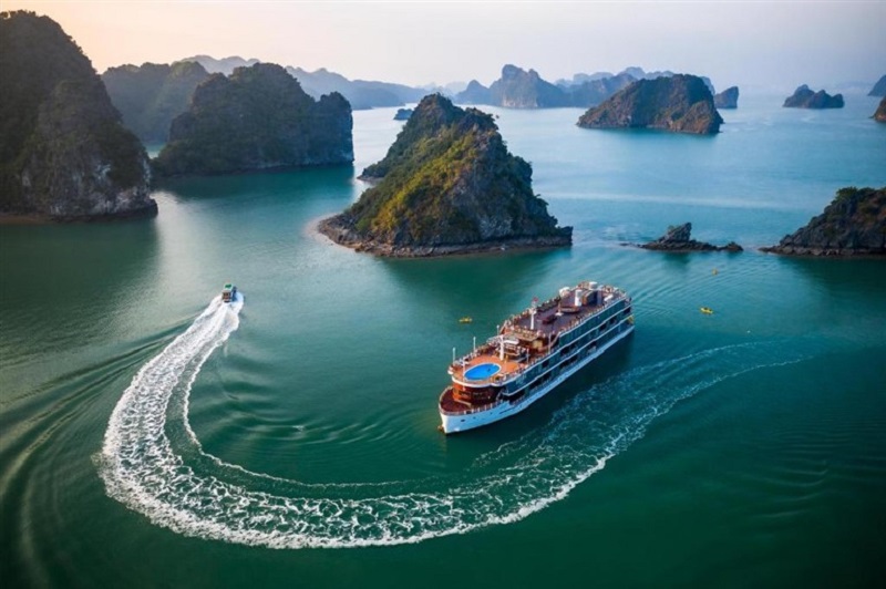 Experience of 5-star Ha Long cruise 14 experienceof5 starhalongcruise6