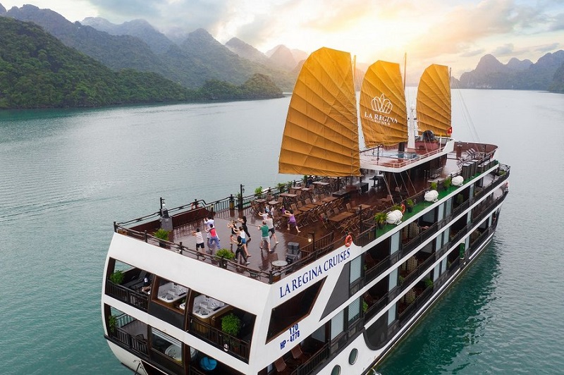 Experience of 5-star Ha Long cruise 12 experienceof5 starhalongcruise7