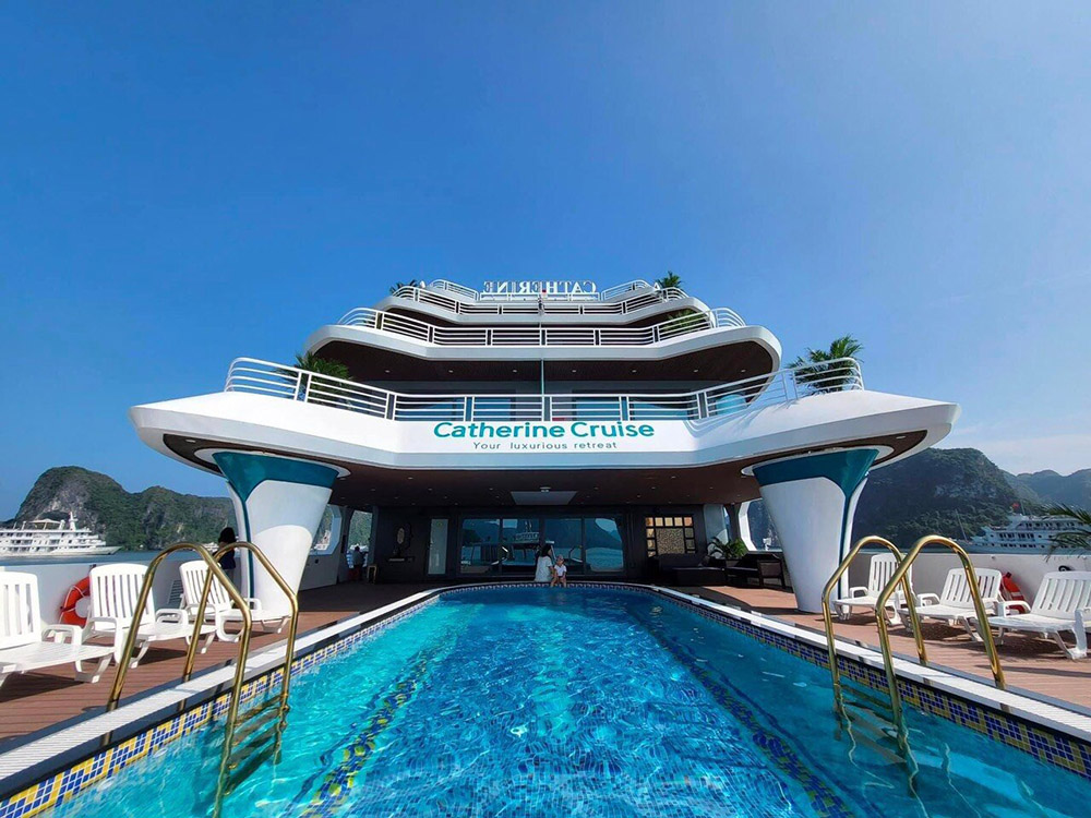 Catherine Cruise 6 Stars Ha Long 2 Days 1 Night 1 halongcruise2days1night1