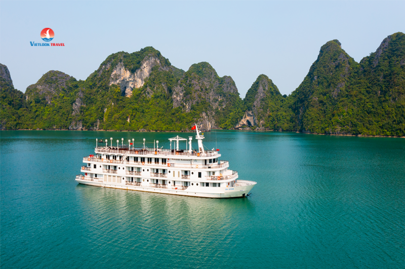 Halong Paradise Cruise 2 Days 1 Night 1 halongparadisecruise2days1night