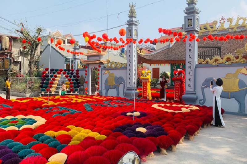 Quang Phu Cau incense village tourism 8 quangphucauincensevillagetourism