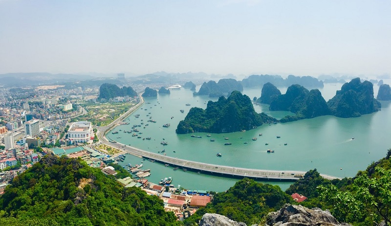 Top tourist attractions in Ha Long 9 toptouristattractionsinhalong2