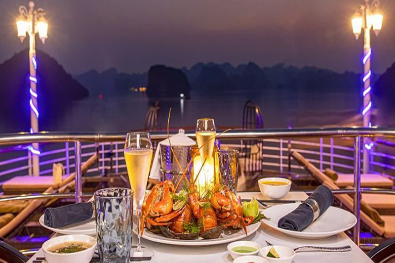 What to eat on a cruise in Ha Long 9 whattoeatonacruiseinhalong