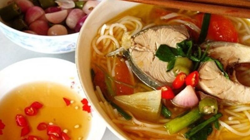 Danang specialty tuna vermicelli 8 danangspecialtytunavermicelli1