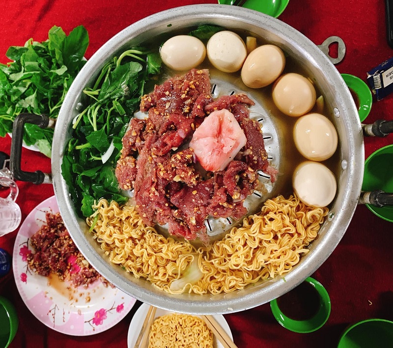 Mountain climbing beef a specialty of An Giang 7 mountainclimbingbeefaspecialtyofangiang1