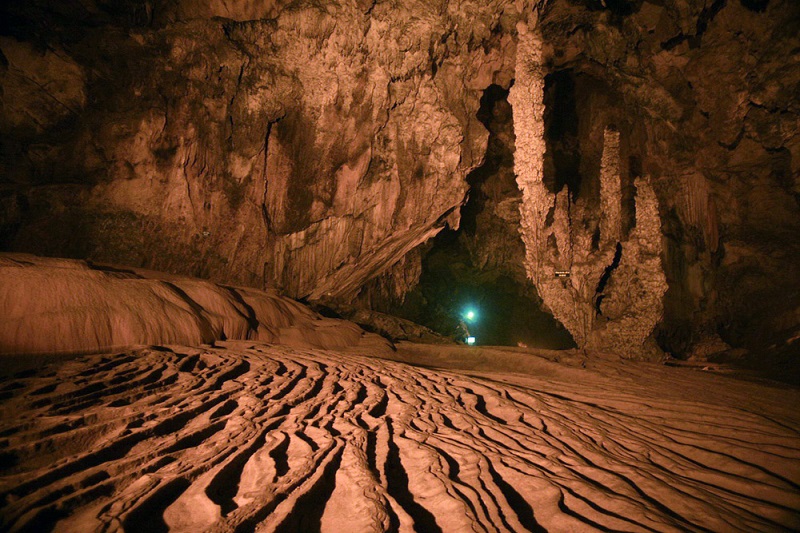 Nguom Ngao Cave Mysterious Beauty 10 nguomngaocavemysteriousbeauty4