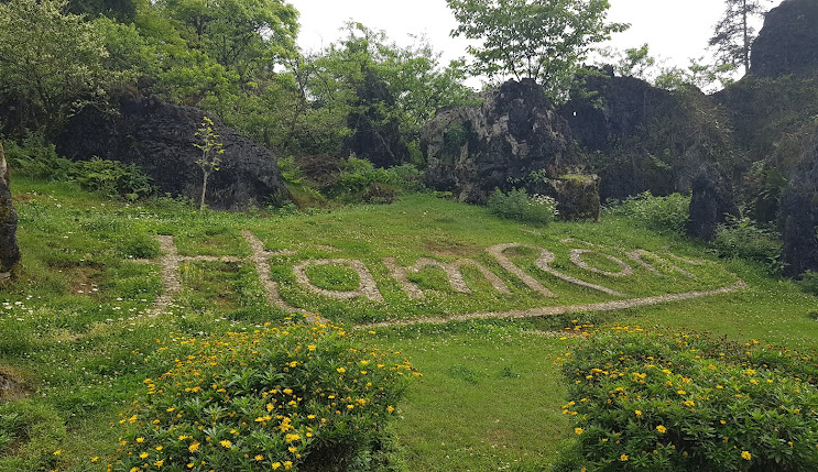 Tham quan Núi Hàm Rồng Sapa 12 thamquannuihamrongsapa2