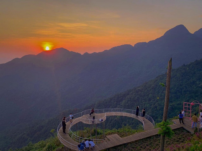 Trải nghiệm tiệm cà phê triệu view tại Tam Đảo 9 tringhiemtiemcaphetrieuviewtaitamdao4