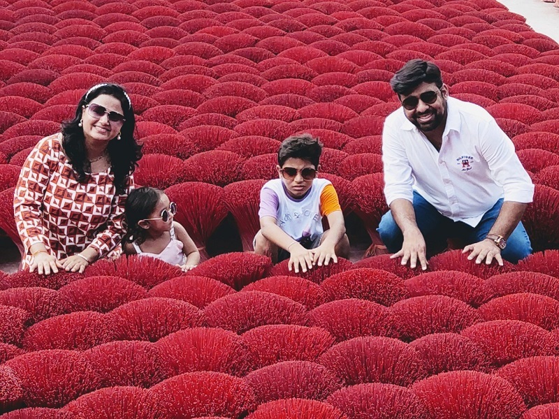 The beauty of Quang Phu Cau Incense Village through photos 11 vedepcualanghuongquangphucauquanhungtamhinh3
