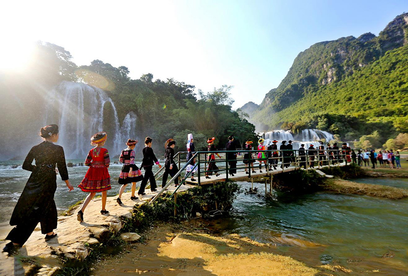 When is the best time to visit Ban Gioc waterfall 18 whenisthebesttimetovisitbangiocwaterfall6
