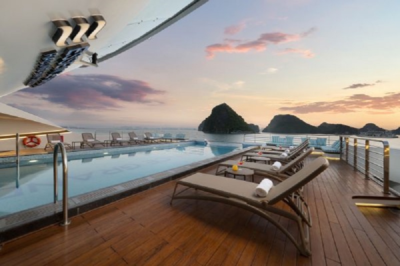 5 star Halong cruise with swimming pool 15 5starhalongcruisewithswimmingpool6