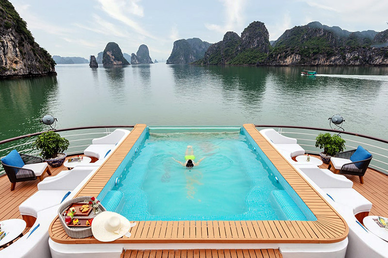 5 star Halong cruise with swimming pool 16 5starhalongcruisewithswimmingpool7