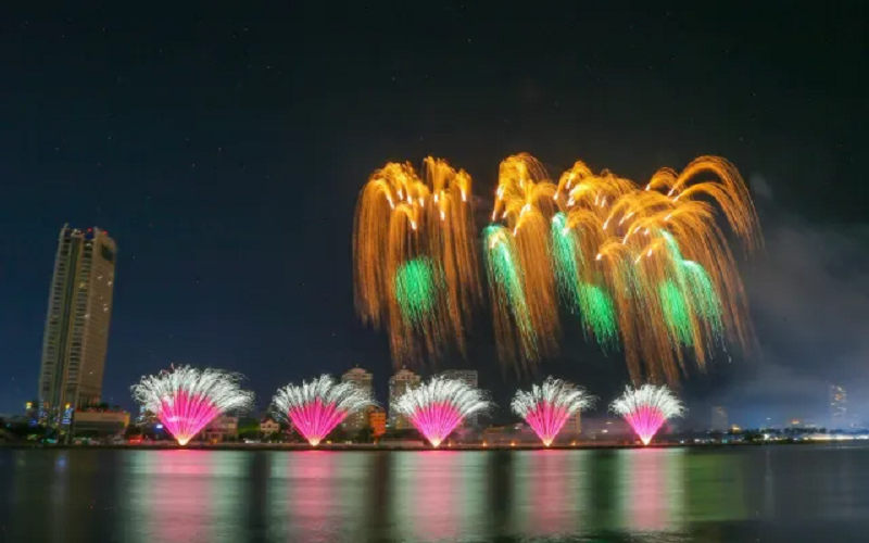 Da Nang International Fireworks Festival 11 dananginternationalfireworksfestival4