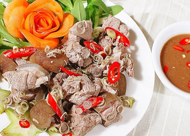 Những điểm du lịch Ninh Bình tháng 8 bạn nên biết 16 denuininhbinh1