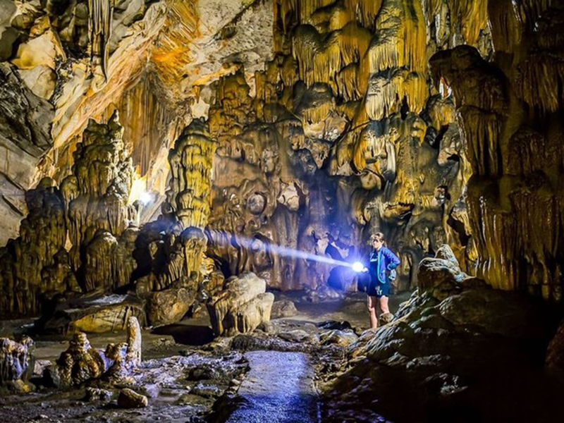 Discover the beauty of Van Trinh cave Ninh Binh 20 discoverthebeautyofvantrinhcaveninhbinh4