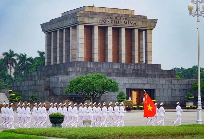 Top 10 điểm du lịch Hà Nội 12 top10diemdulichhanoi2