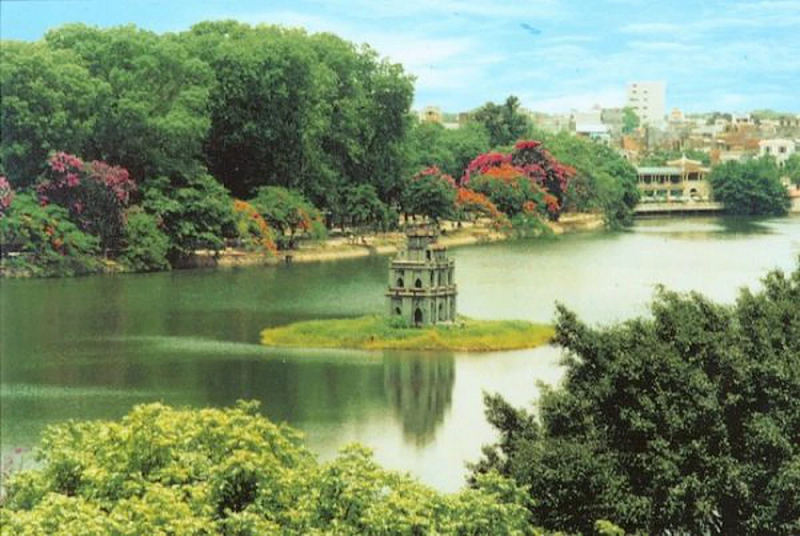 Top 10 điểm du lịch Hà Nội 14 top10diemdulichhanoi4
