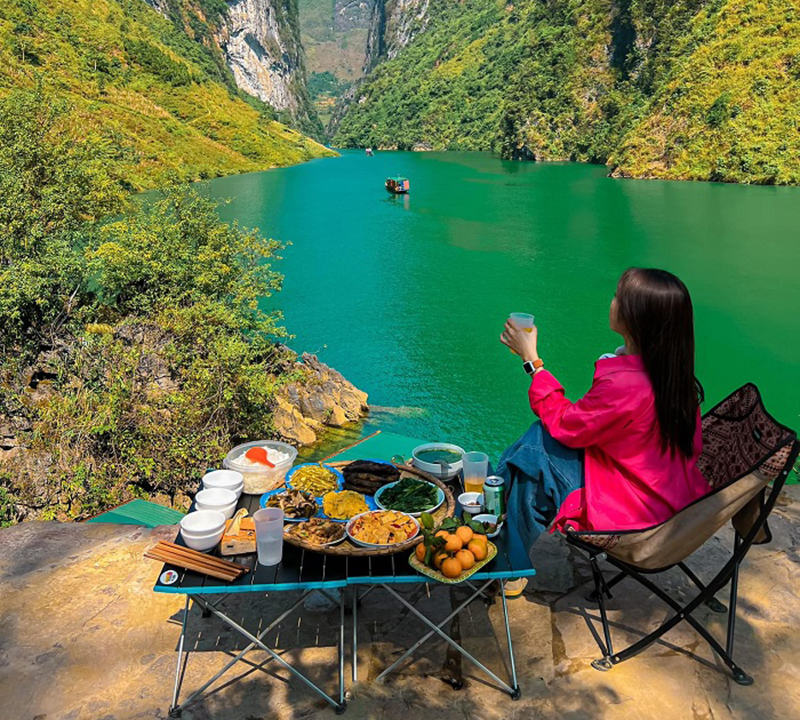 Trải nghiệm cắm trại ven sông Nho Quế 8 trainghiemcamtraivnsongnhoque1