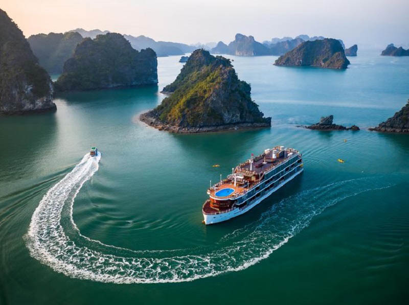 Trải nghiệm du thuyền trên Vịnh Lan Hạ 22 trainghiemduthuyentrenvinhlanha5