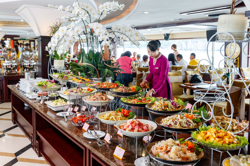 When is the best time to go on a cruise in Ha Long 18 whenisthebesttimetogoonacruiseinhalong22