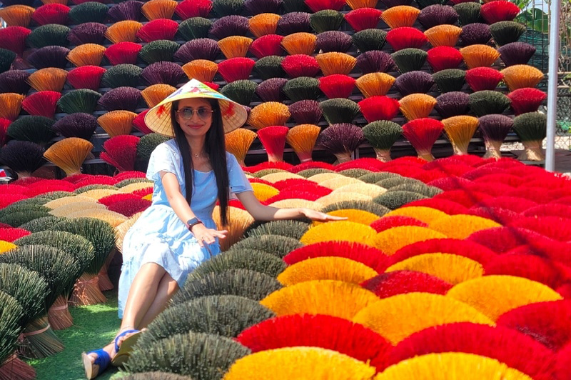 Experience of visiting Quang Phu Cau incense village 8