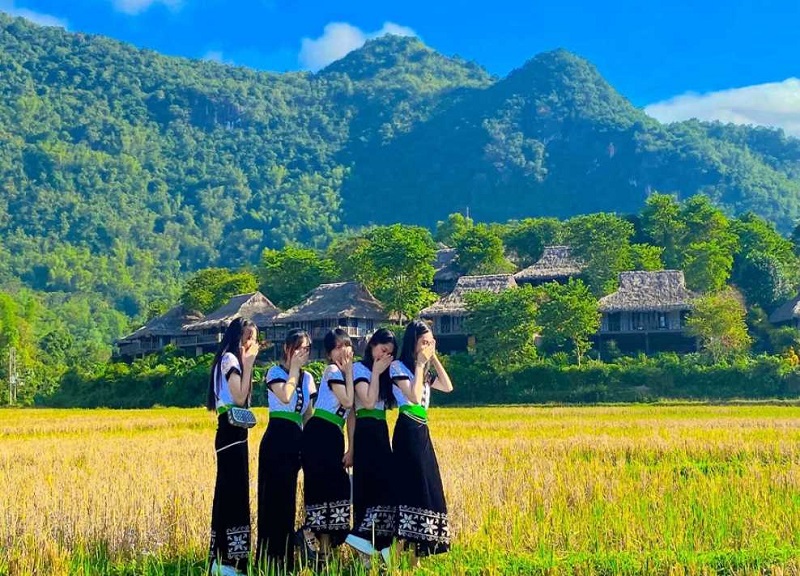 Top 10 điểm du lịch Miền Bắc tháng 9 21 top 10diemdulichmienbac thang9