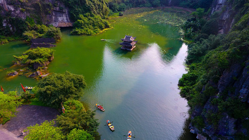 What is beautiful about traveling to Ninh Binh in October 18 whatisbeautifulabouttravelingtoninhbinhinoctober6