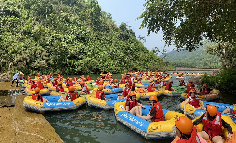 Trượt thác Hòa Phú Thành Đà Nẵng 11 truotthachoaphuthanhdanang