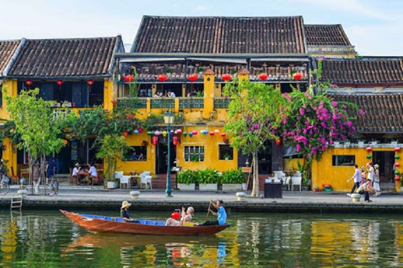 Experience of traveling to Da Nang during Tet 17
