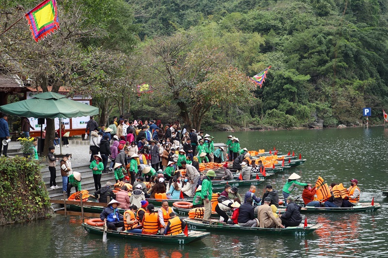 Ninh Binh Tet travel experience 12