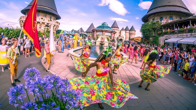 Experience of traveling to Da Nang on April 30 for first-time travelers 10