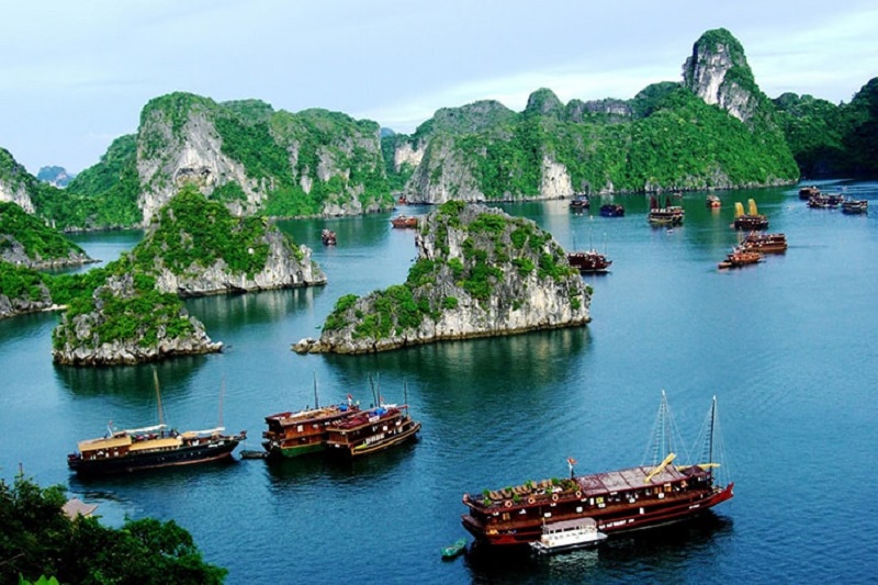 Ha Long travel experience in May 13