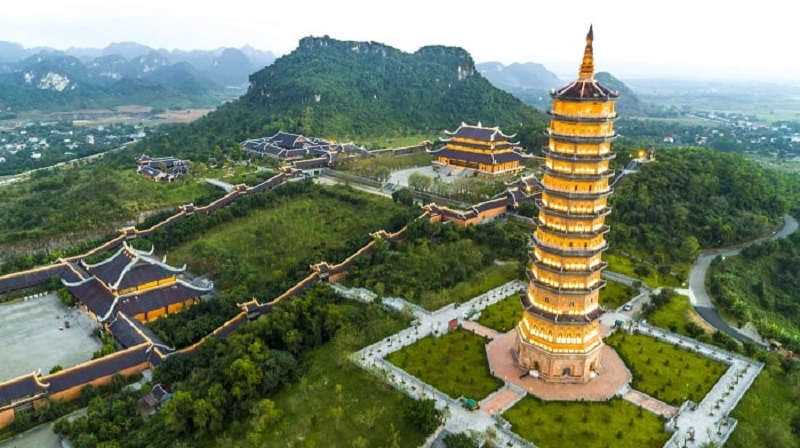 Ninh Binh Tourism in April 15 ninhbinhtourisminapril6