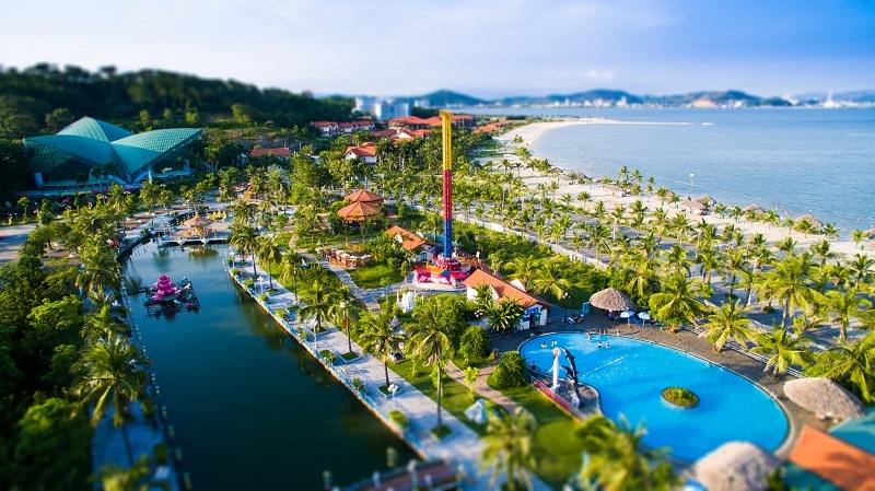 Top 10 điểm du lịch Hạ Long 11 top10diemdulichhalong1