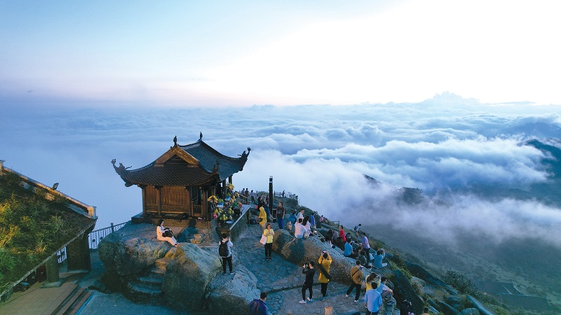 Top 10 điểm du lịch Hạ Long 12 top10diemdulichhalong2