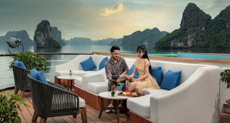 Activities on Ha Long cruise 22 activitiesonhalongcruise7