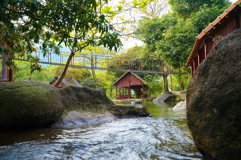 Top 5 dòng suối thơ mộng tại Đà Nẵng 9 top5dongsuoithomongtaidanang2