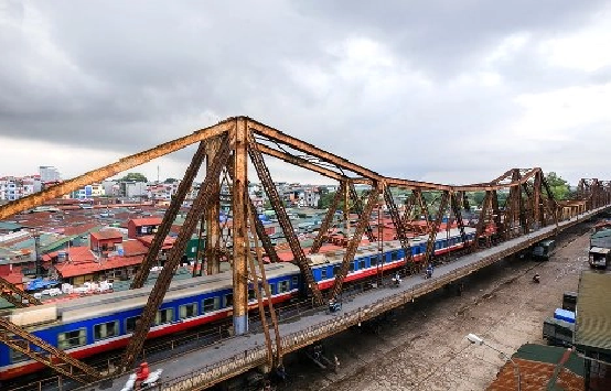 Hanoi Bicycle To Red River Island Countryside