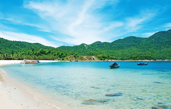 CHAM ISLAND FULL-DAY TOUR